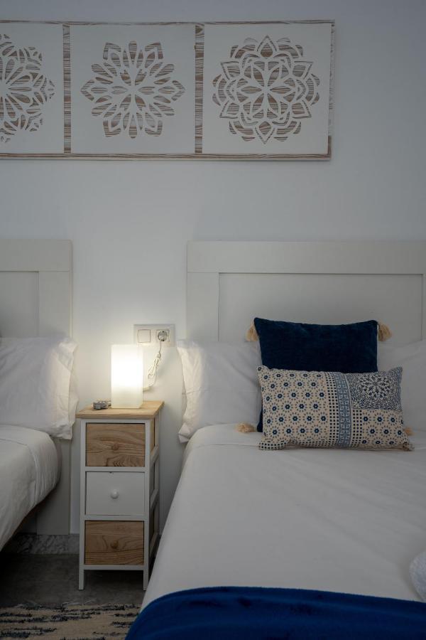 Reina Aixa- Apartamento Centro Granada Luaran gambar