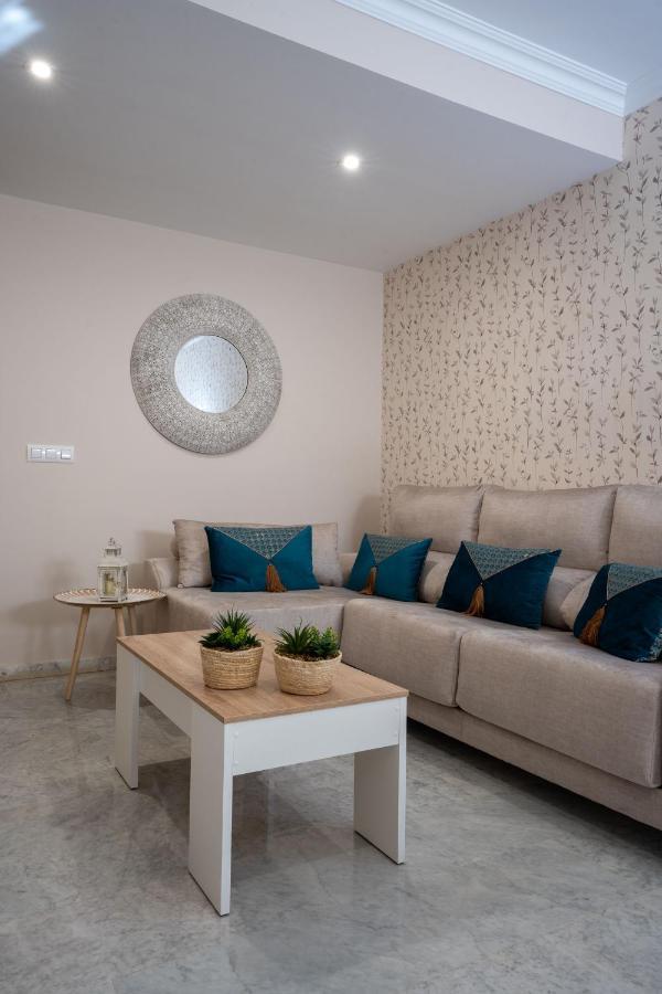 Reina Aixa- Apartamento Centro Granada Luaran gambar